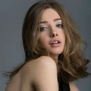 LUCIA LOIS