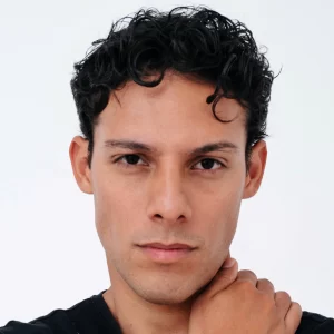 ALAN SALAZAR