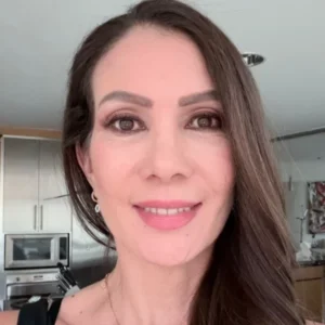 Angie Nadinne
